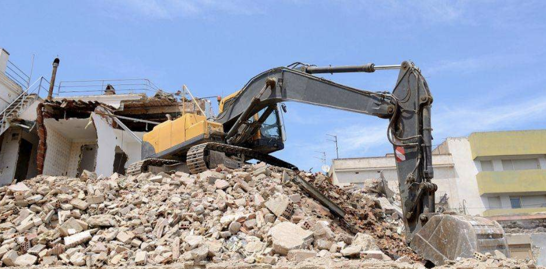 房屋拆遷案例分析：繼父的拆遷權益