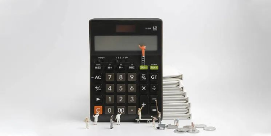 股東提起公司解散之訴時(shí)，能否同時(shí)申請公司進(jìn)入強(qiáng)制清算程序?